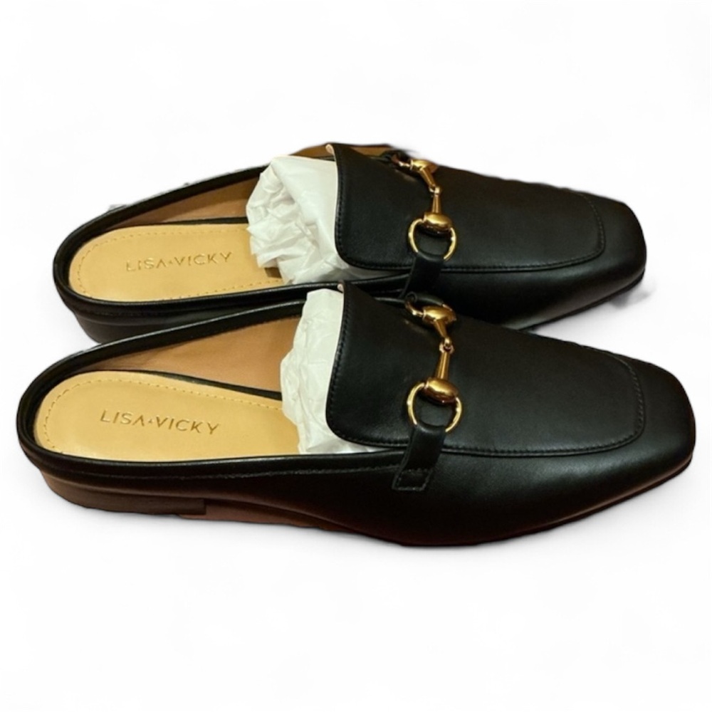 Lisa Vicky Mule - Picture 2 of 4